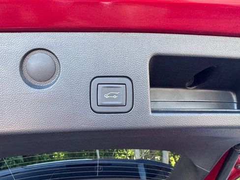 Certified 2026 Chevrolet Equinox LT w/ Convenience Package II FWD image 7