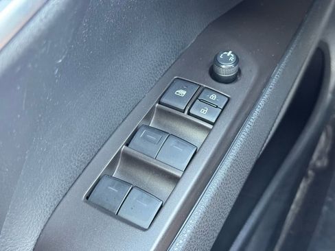 Used 2024 Toyota Camry SE image 23