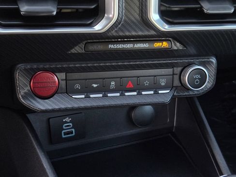 Used 2025 Ford Mustang GT Premium RWD image 19