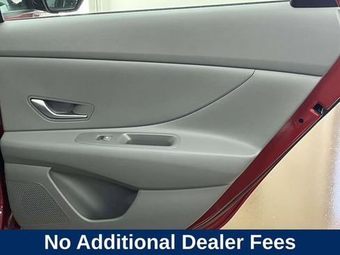 Certified 2023 Hyundai Elantra Blue FWD image 22