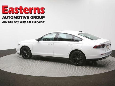 Used 2025 Honda Accord SE image 62