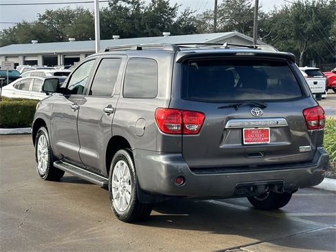 Used 2016 Toyota Sequoia Platinum image 5