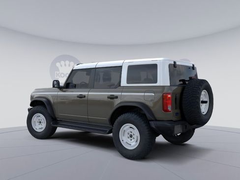 New 2026 Ford Bronco Heritage Edition image 5