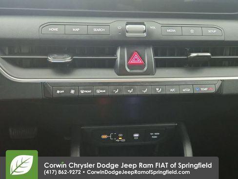 Used 2025 Kia K4 FWD image 25