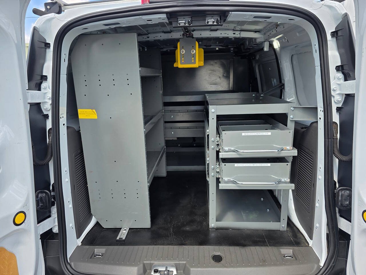 Used 2020 Ford Transit Connect XL FWD image 12
