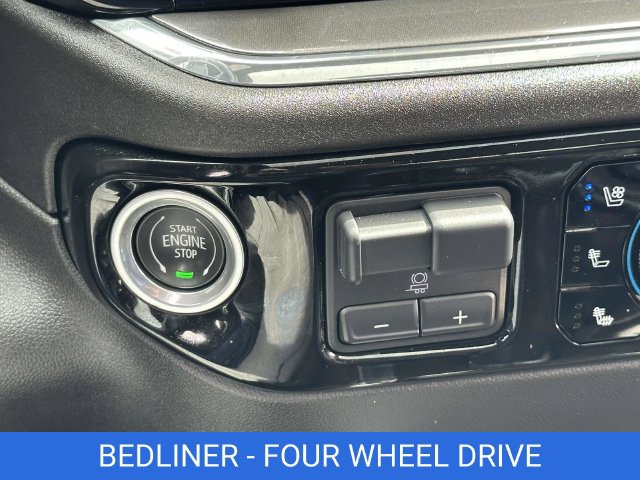 Certified 2024 Chevrolet Silverado 1500 High Country w/ High Country Premium Package AWD/4WD image 9