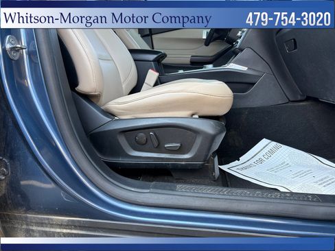 Used 2020 Ford Explorer XLT w/ Equipment Group 202A AWD/4WD image 39