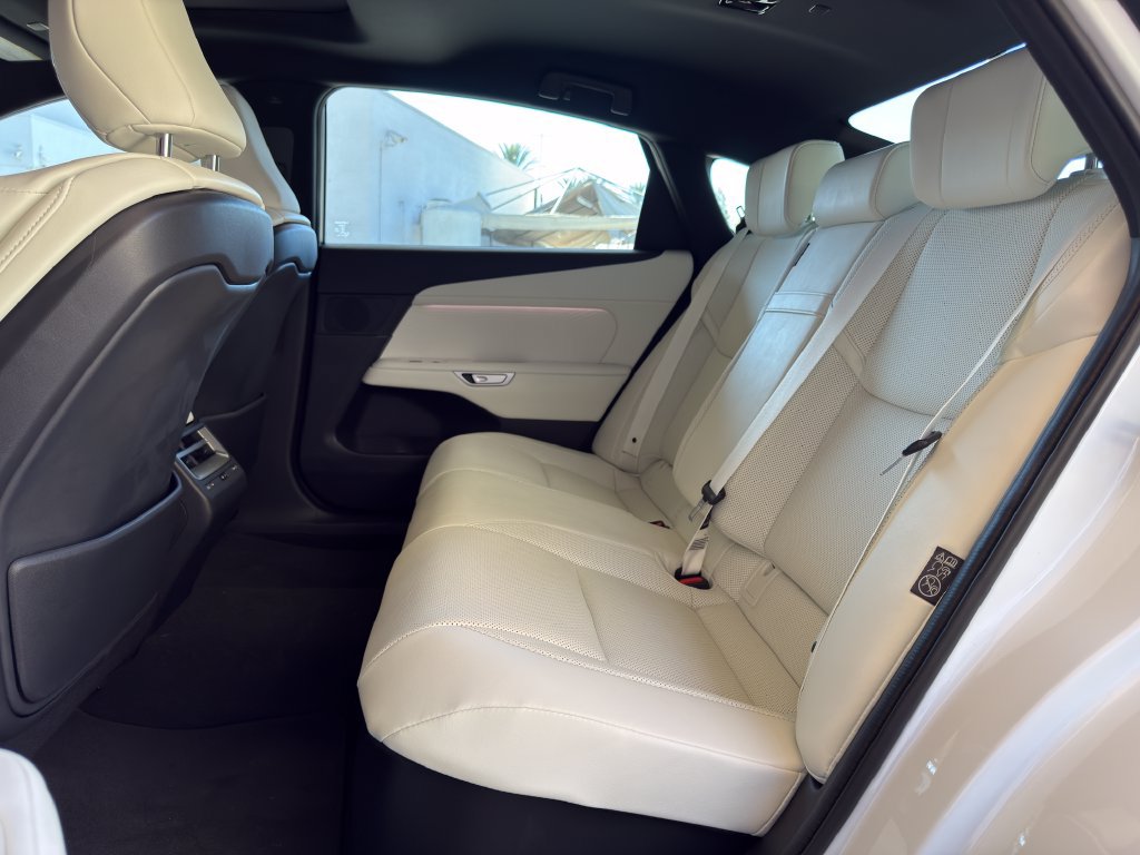 Used 2026 Lexus ES 350e w/ Convenience Package FWD image 15