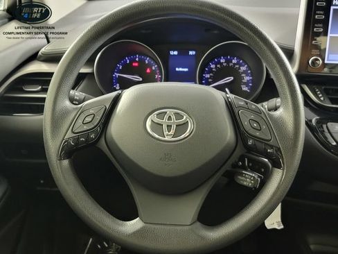 Used 2020 Toyota C-HR LE FWD image 25