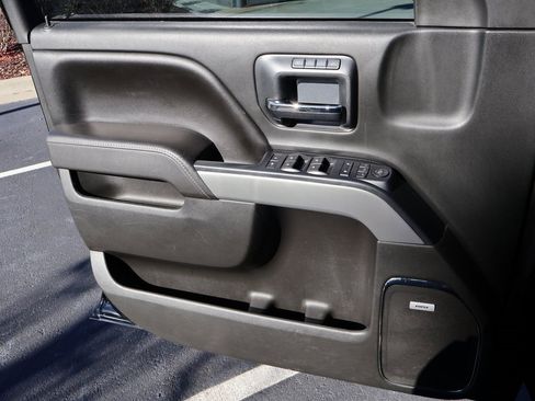 Used 2017 Chevrolet Silverado 1500 LTZ Z71 w/ LTZ Plus Package image 39