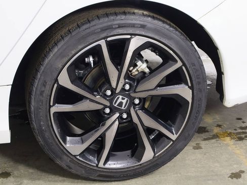 Used 2021 Honda Civic Sport image 37