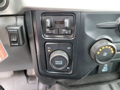 Used 2023 Ford F350 XL w/ Snow Plow Prep Package image 18