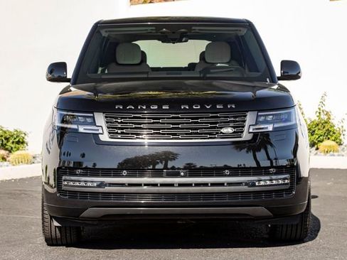 Used 2024 Land Rover Range Rover Autobiography AWD/4WD image 3