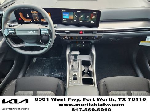 New 2026 Kia Sorento LX FWD image 18