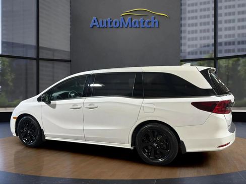 Used 2024 Honda Odyssey Sport image 7