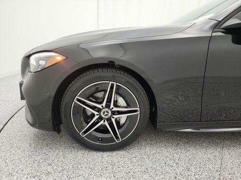 Used 2023 Mercedes-Benz C 300 Sedan image 17