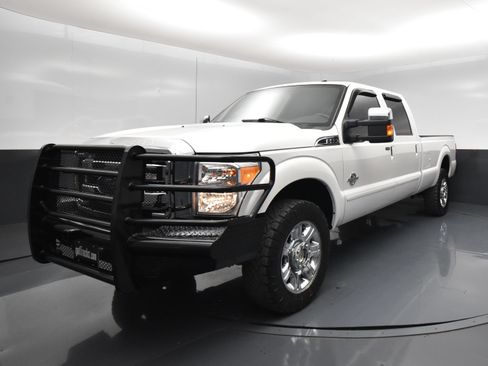 Used 2014 Ford F350 Lariat w/ Lariat Ultimate Package AWD/4WD image 2