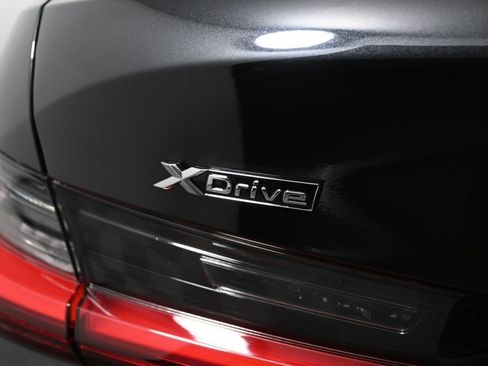 New 2026 BMW 330i xDrive Sedan w/ Premium Package image 40