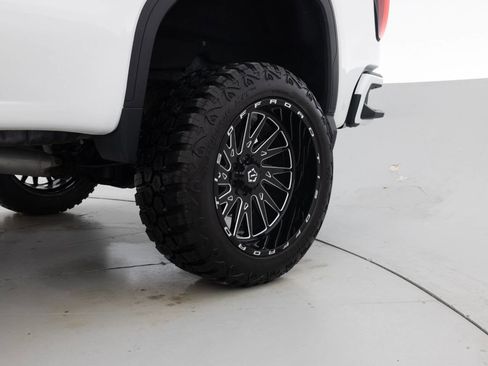 Used 2020 GMC Sierra 1500 Elevation image 20