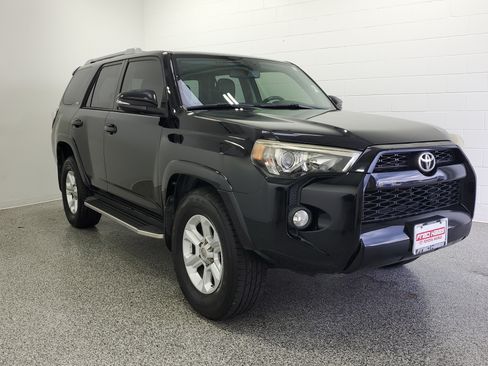 Used 2015 Toyota 4Runner SR5 Premium RWD image 4