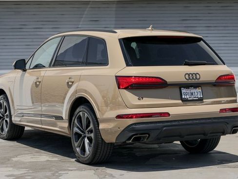 Used 2025 Audi Q7 3.0T Premium Plus w/ Premium Plus Package image 9