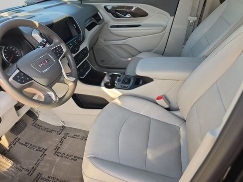 Used 2020 GMC Terrain Denali w/ Denali Premium Package image 11