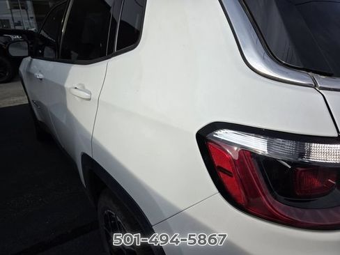 Used 2026 Jeep Compass Limited AWD/4WD image 8