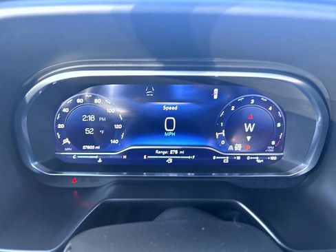 Used 2024 Chevrolet Tahoe High Country image 14