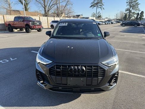 Used 2025 Audi Q3 2.0T Premium Plus w/ Premium Plus Package image 4