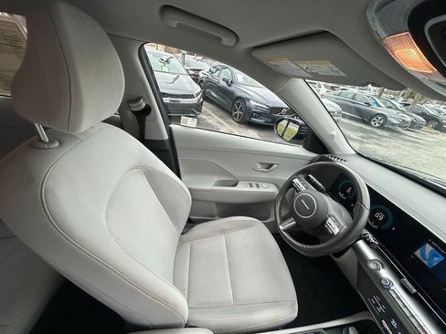 Used 2025 Hyundai Kona SEL image 20