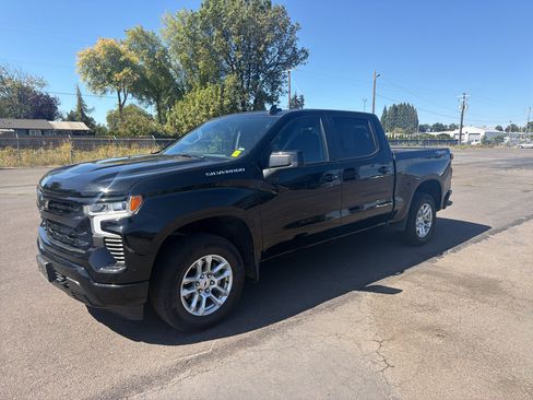 Used 2026 Chevrolet Silverado 1500 RST AWD/4WD image 4