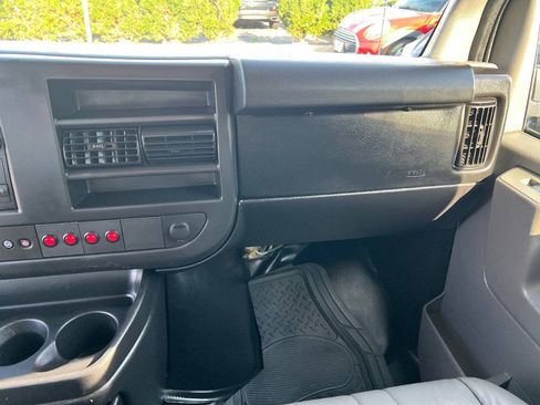 Used 2014 Chevrolet Express 2500 w/ Cold Climate Package RWD image 29