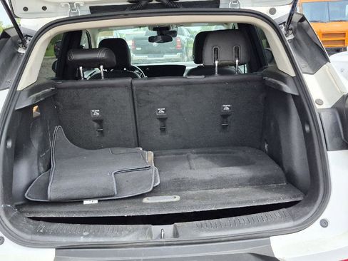 Used 2024 Buick Encore GX Preferred FWD image 5