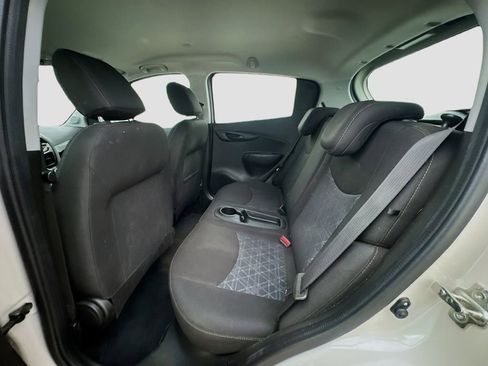 Used 2019 Chevrolet Spark LT image 27