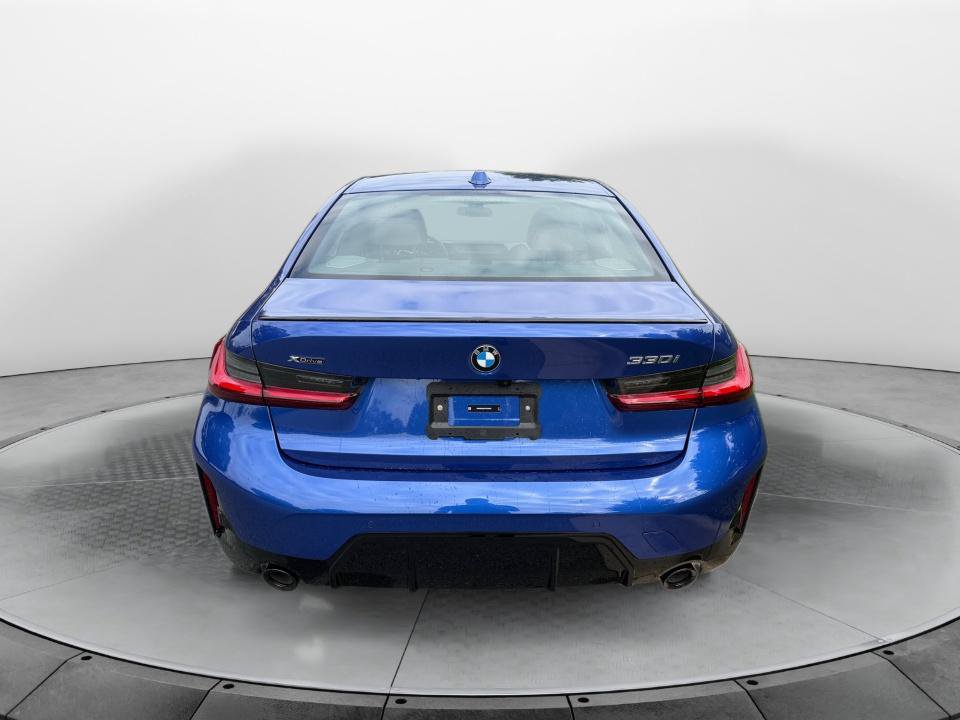 New 2026 BMW 330i xDrive Sedan w/ M Sport Package AWD/4WD image 14