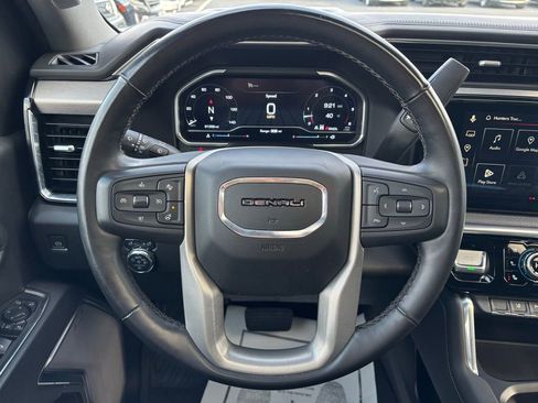 Used 2024 GMC Sierra 3500 Denali w/ Technology Package image 19