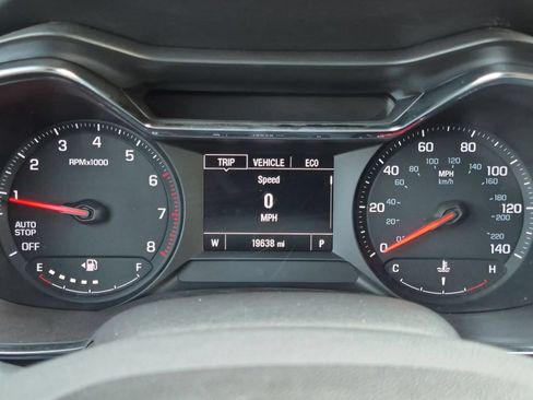 Used 2023 Chevrolet TrailBlazer LT FWD image 17