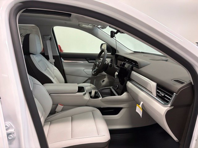 New 2027 GMC Terrain Denali w/ LPO, Floor Liner Package AWD/4WD image 28