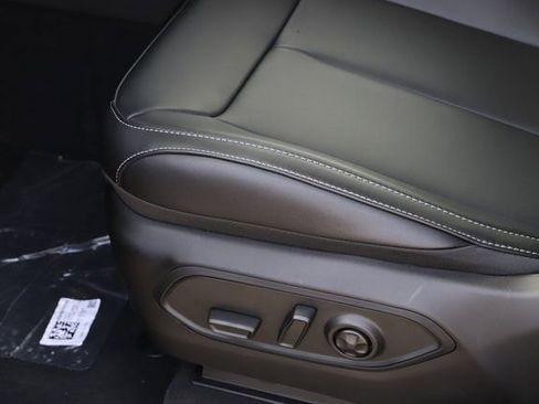 New 2025 Jeep Grand Cherokee L Limited AWD/4WD image 13