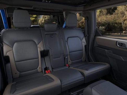 New 2026 Ford Bronco Big Bend w/ Black Diamond Package AWD/4WD image 11