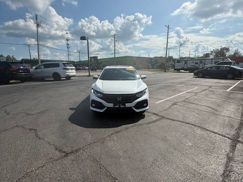 Used 2019 Honda Civic EX image 4