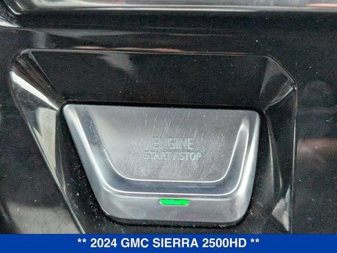 Used 2024 GMC Sierra 2500 Denali Ultimate AWD/4WD image 32
