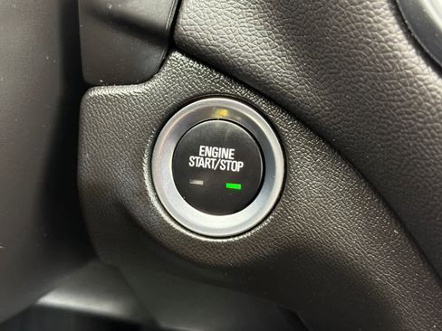 Used 2024 Chevrolet Equinox LT AWD/4WD image 22