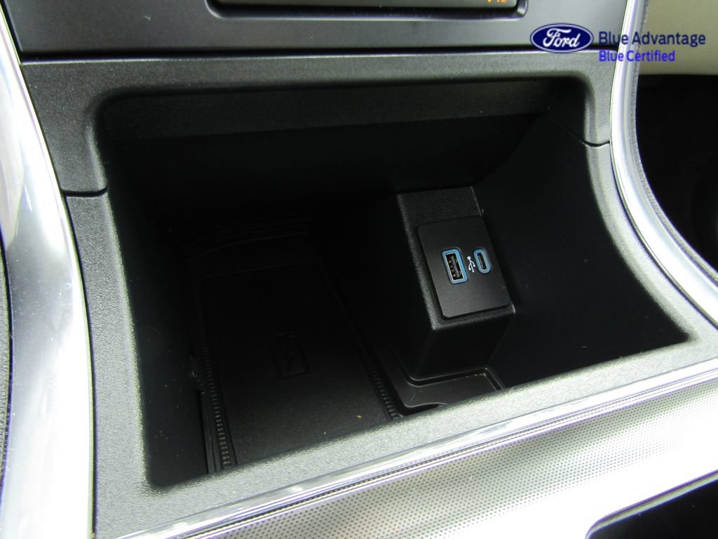 Used 2024 Ford Edge Titanium w/ Equipment Group 301A AWD/4WD image 40