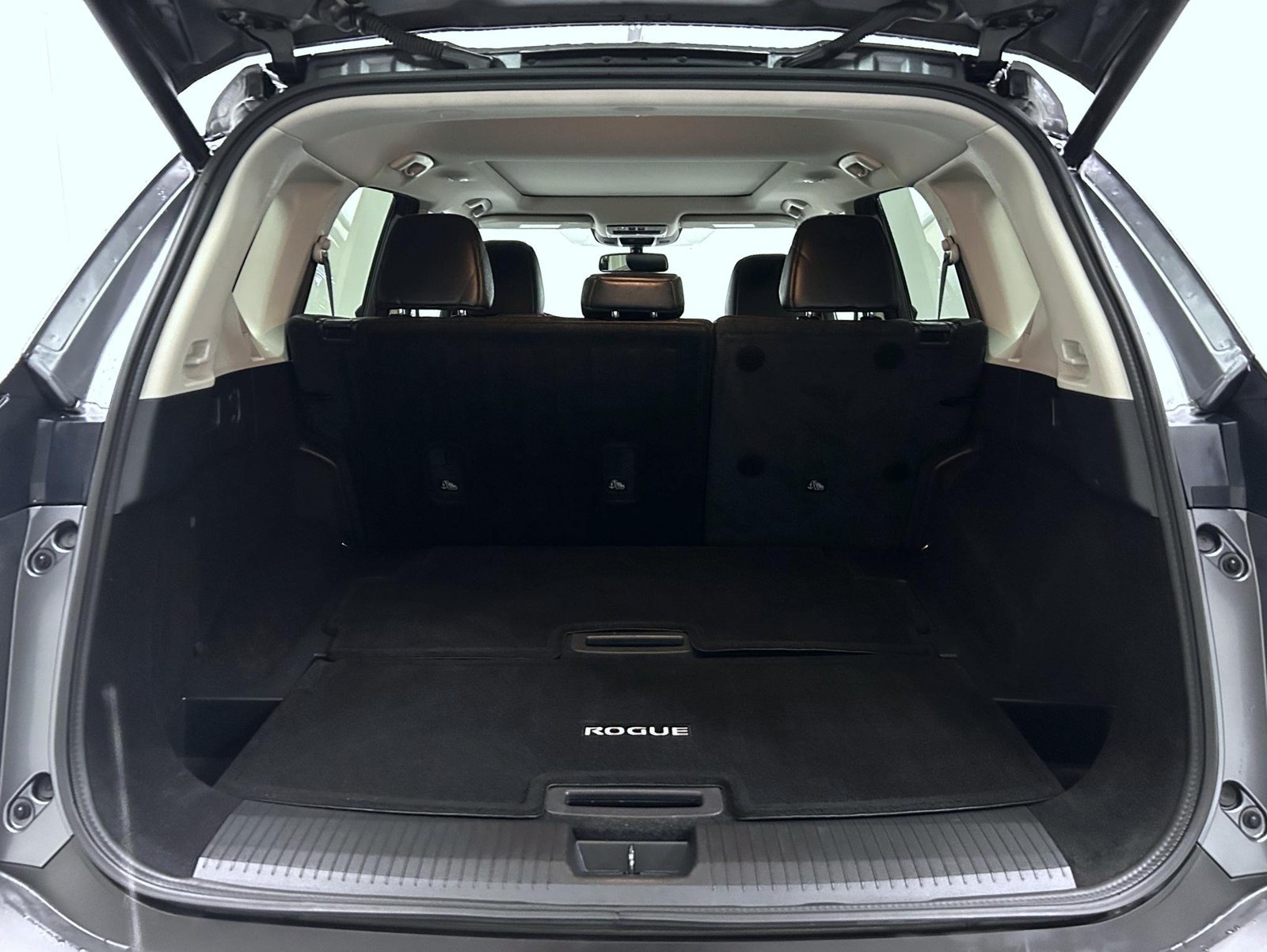Used 2021 Nissan Rogue SL AWD/4WD image 21