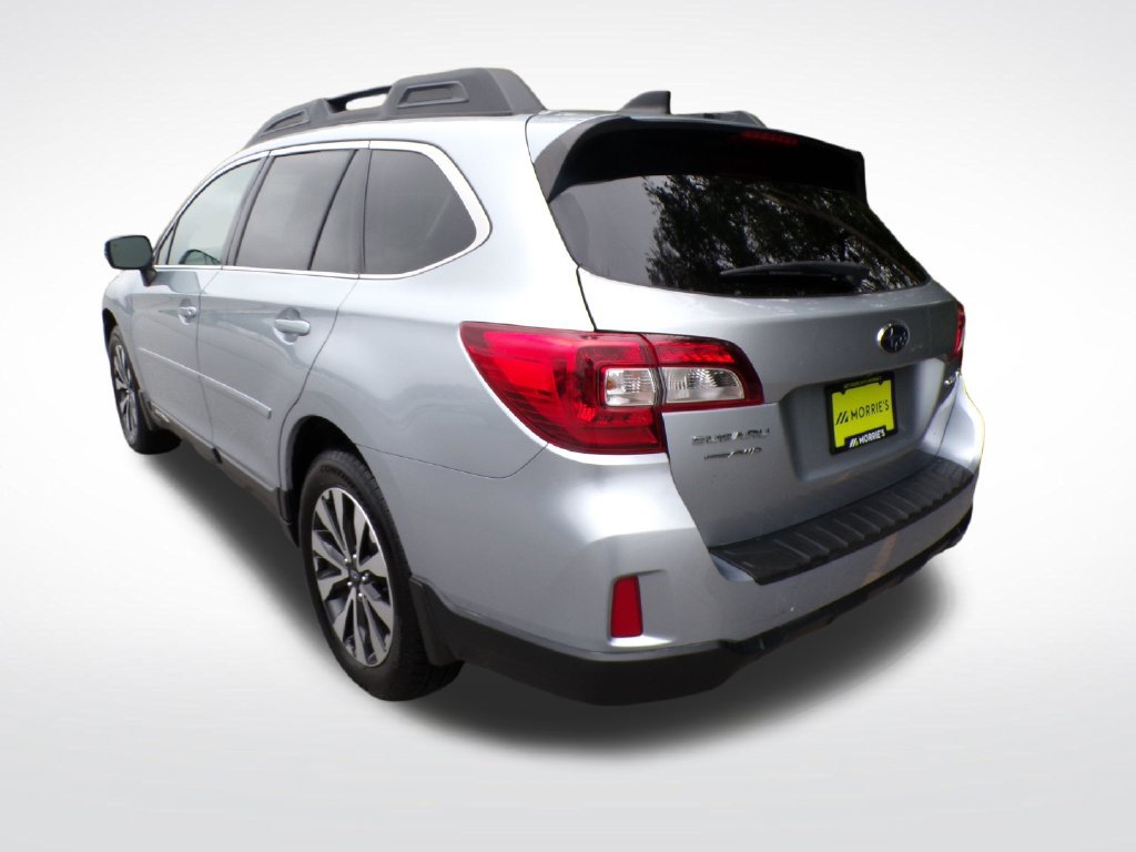 Used 2016 Subaru Outback 2.5i Limited AWD/4WD image 4
