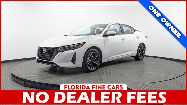 Used 2025 Nissan Sentra SV FWD image 1