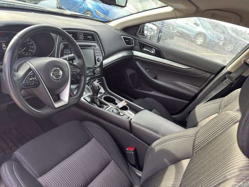 Used 2020 Nissan Maxima 3.5 S w/ Floor Mat Group image 24