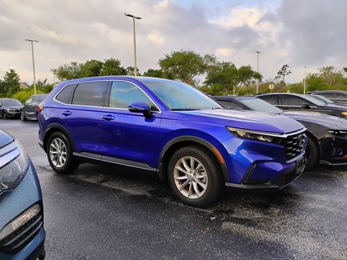 Used 2024 Honda CR-V EX image 2