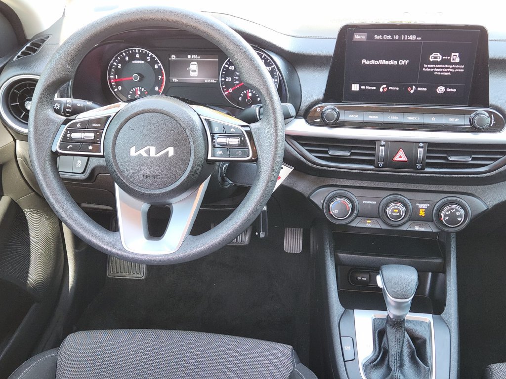 Used 2023 Kia Forte LXS w/ LXS Technology Package FWD image 10
